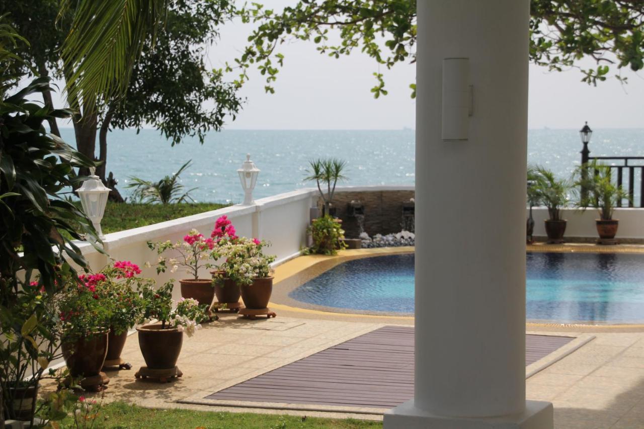 Luxery Sea Side