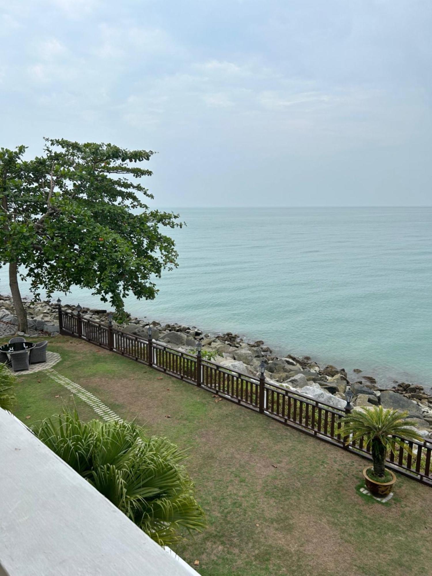 Luxery Sea Side * Port Dickson